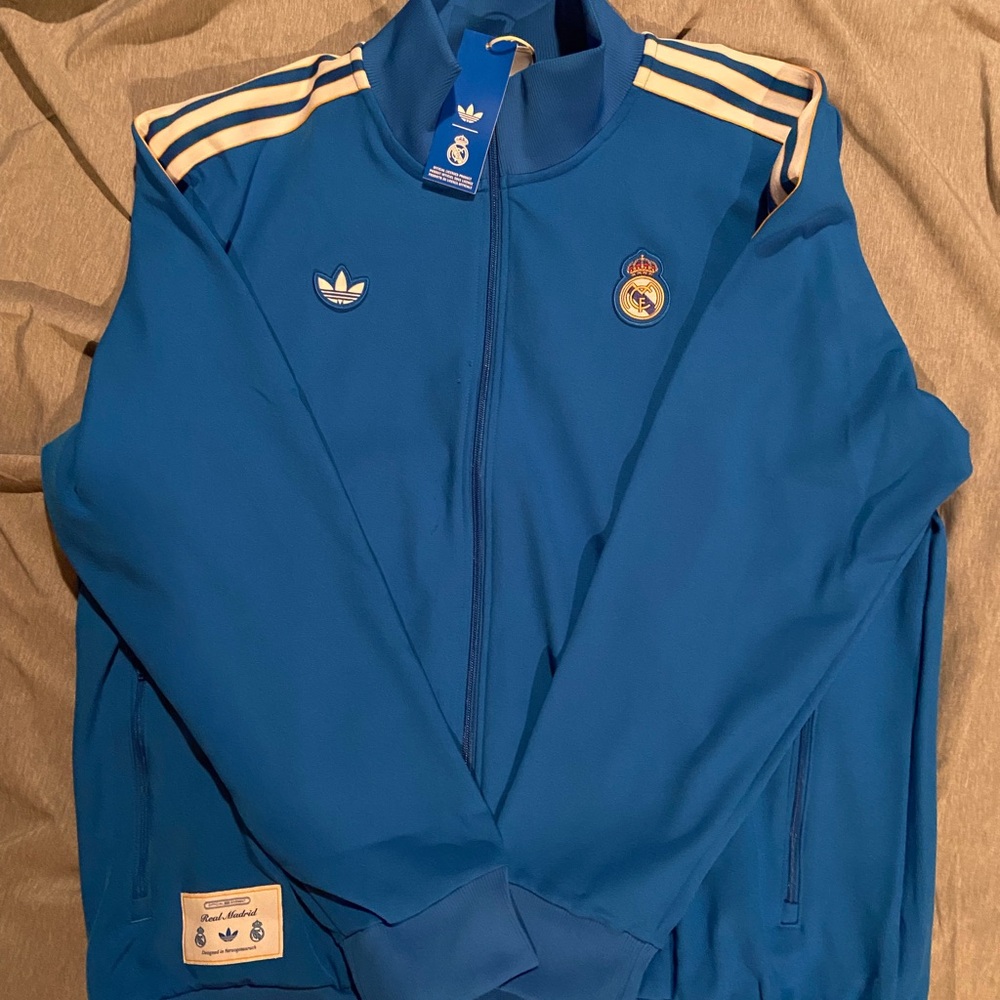 NEW Men’s Real Madrid Adidas Track Top Jacket Size 2XL Blue